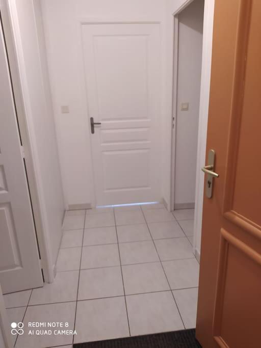 Apartment Bord De *